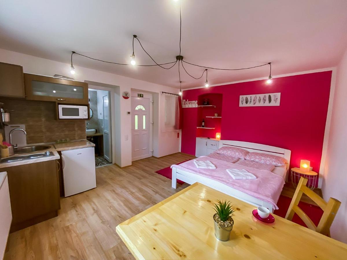 Julia Apartman Pacir 외부 사진